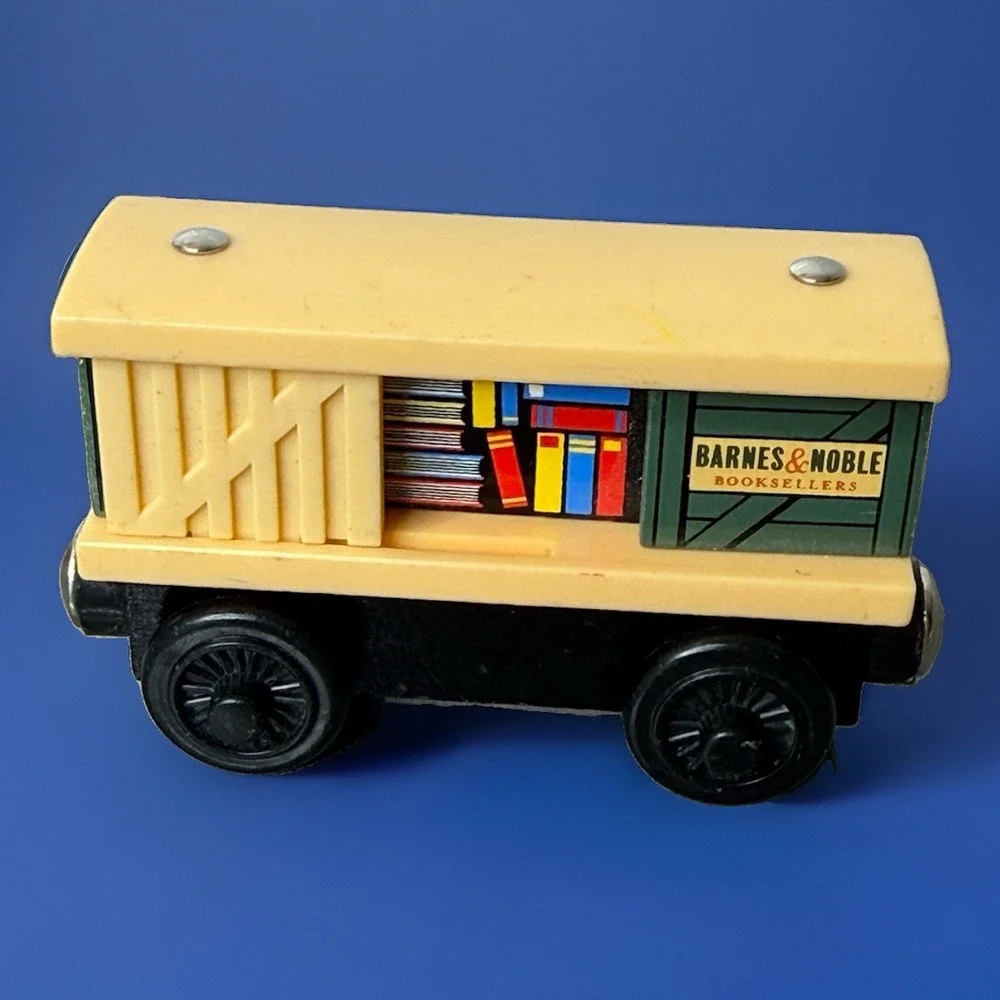 ⁠VTG Thomas & Friends Wooden Barnes & Noble Exclusive Box Car LC78140 EXCELLENT